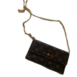 Louis Vuitton Clutch